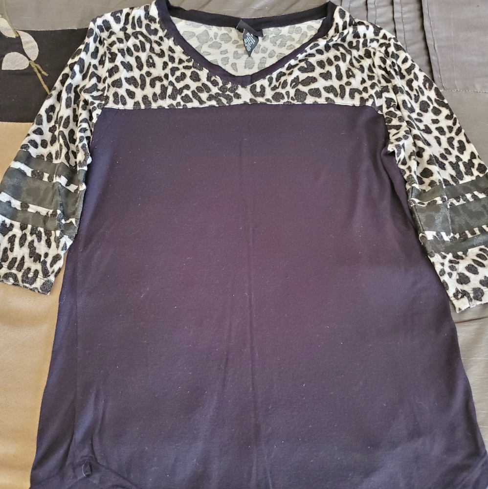 Rue 21 top